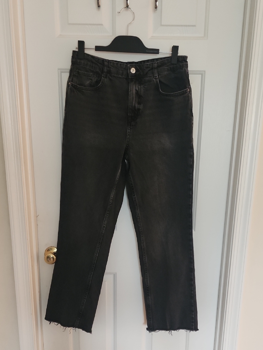 Zara Black High Rise Washed Straight Jeans